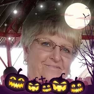 Meet your Posher, Deb